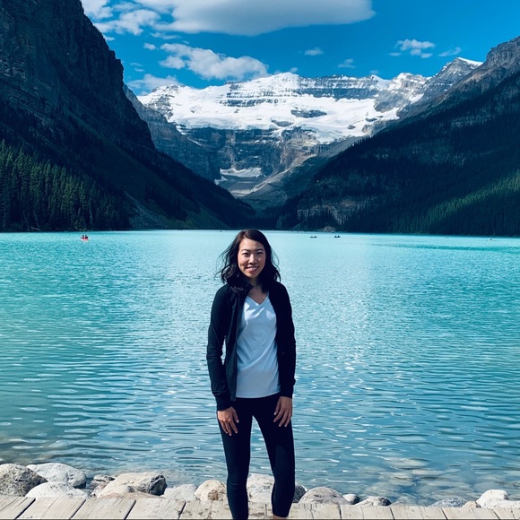 Meet your Posher, Anna - Picture 1 of 1